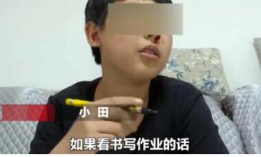 什么怪病?一学习就流鼻血 作业本上全是血!跑厕所不然光滴答