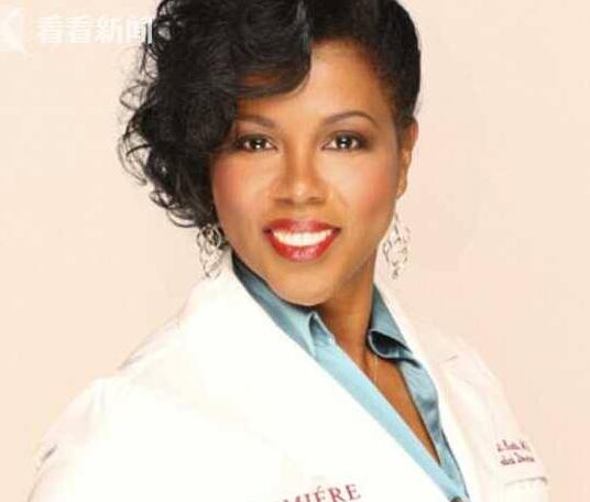 放飞自我?医生手术嗨歌尬舞 手术途中把病人晾旁边8小时病人脑损