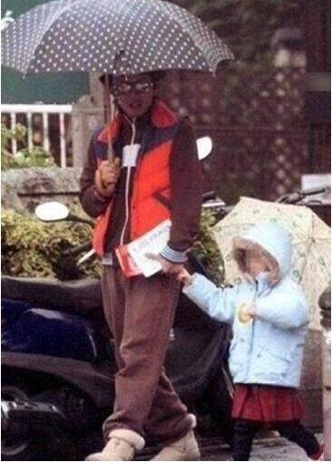 木村拓哉女儿出道 15岁木村光希遗传母亲工藤静香优良基因