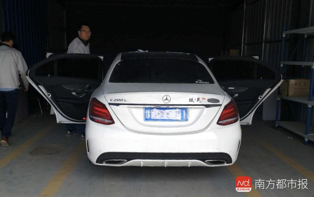 “失控奔驰”仍在正常使用！律师：暂不能认定车主撒谎