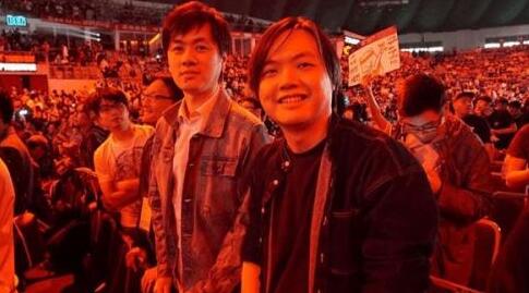 LOL S7: RNG WE主教练闪电辞职老板只说了一个字
