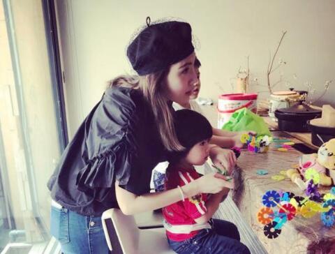 林志颖家人聚餐