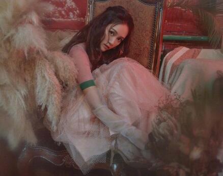 diss键盘侠?陈乔恩自曝体重106斤 