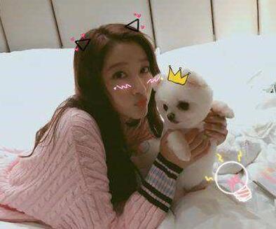 甜炸了！鹿晗谈公开恋情示爱关晓彤 还主动提及了