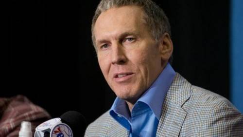 矢口否认!76人总裁开推特小号?肆无忌惮批评球员和教练令人震惊