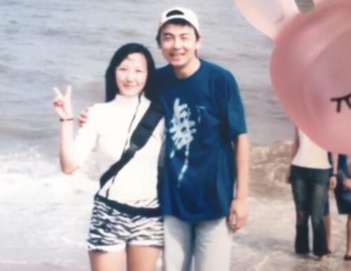 头围没变过?雷佳音16岁旧照 