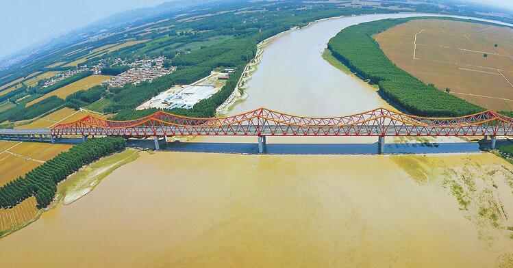 长清黄河大桥昨起通车试运行 21日起收费小车走一趟15元