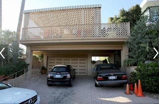 漫威之父斯坦李遭持枪嫌犯袭击 目击者表示非常疯狂紧张