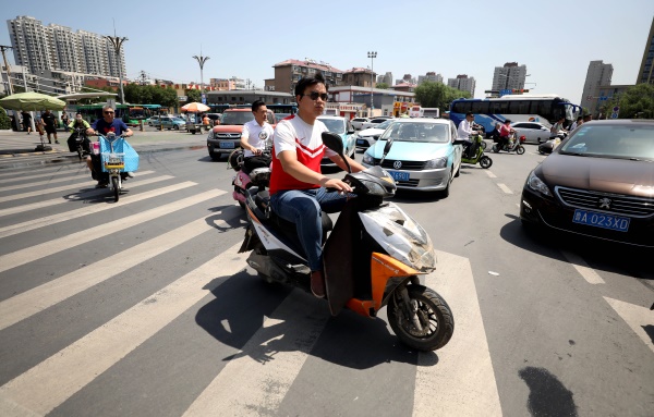 向着文明新坐标，济南人再冲刺 市民文明素质提升行动让城市品牌更具价值