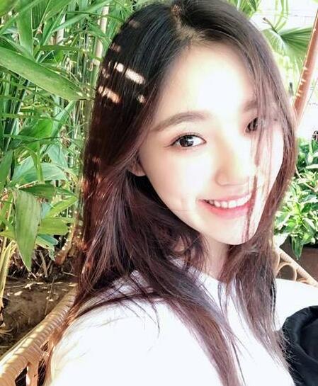 减肥减出家暴腿？林允双腿淤青 《美人鱼2》林允决心减肥