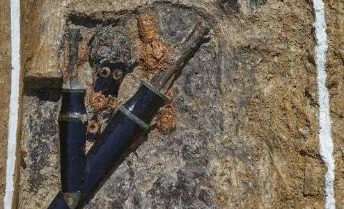 韩出土中国五铢钱王陵中存放3把铜戈 或为2000年前三韩时代的最高首领