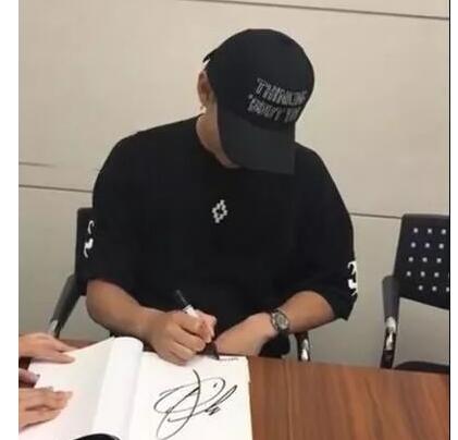 五年好友化身挚爱!三浦翔平承认恋情 活动亲口承认和桐谷美玲热恋