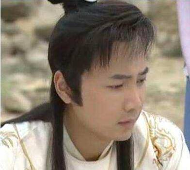 颜值巅峰！徐峥曾当发型模特 当年的《穿越时空的爱恋》迷倒了多少少女