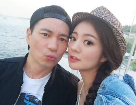 甜蜜放闪!安以轩庆祝一周年 吃到老玩到老的第一个365天甜炸了