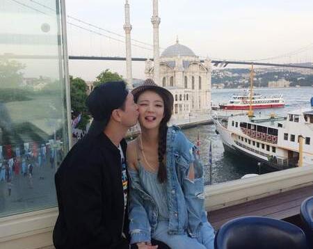 甜蜜放闪!安以轩庆祝一周年 吃到老玩到老的第一个365天甜炸了