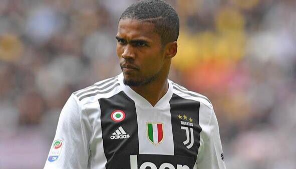 签约4年！尤文买断科斯塔 巴西“闪电”精湛的过人技术成防守球员的噩梦