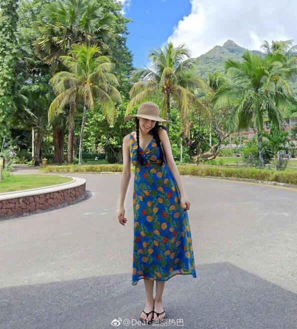 橘子女孩迪丽热巴什么梗？“胖迪”晒美图整条裙子上除了橘子还是橘子