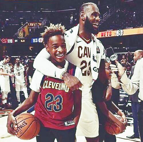 写给2035年詹姆斯儿子的一封信