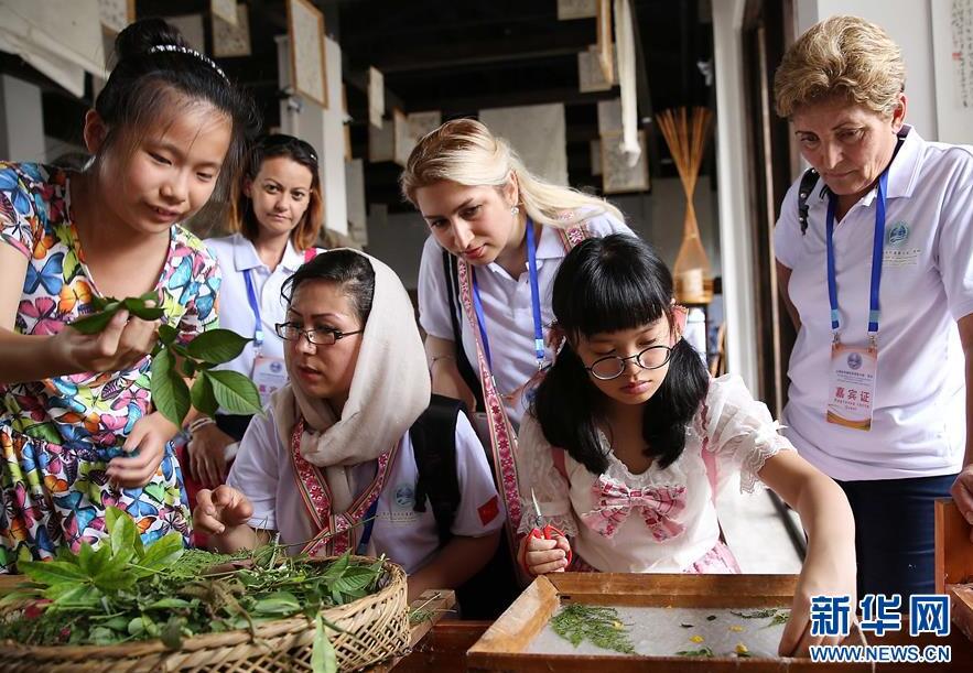 远航，扬起“上海精神”的时代风帆——写在上海合作组织成员国元首理事会第十八次会议即将召开之际