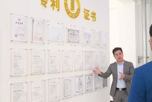 中澳爱心企业开展521长寿工程,共筑健康中国梦爱心捐助活动