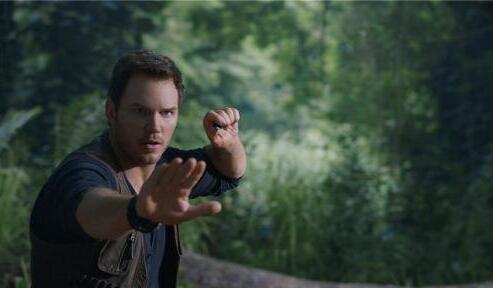 侏罗纪世界2票房飘红 故事发生在“侏罗纪世界”被毁后的第三年