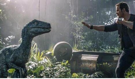 侏罗纪世界2票房飘红 故事发生在“侏罗纪世界”被毁后的第三年