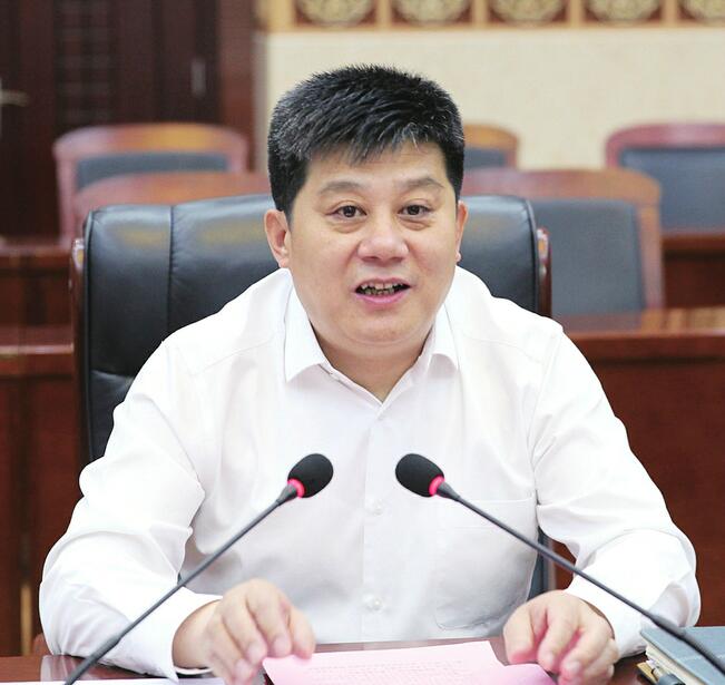 章丘区委书记刘天东 区委副书记、区长韩伟 实施“一次办好”改革 推动行政效能革命