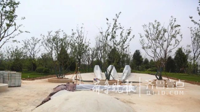 华山湿地公园园林一期完成近半 三圈环湖路已现雏形