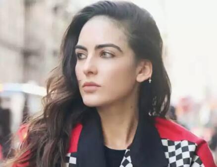 一夜爆火!哥伦比亚名模走红 这颜值、这身材绝了