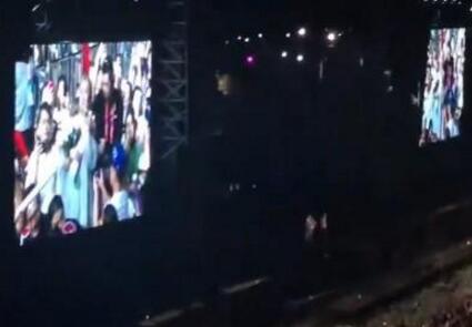 求婚胜地!周杰伦男粉丝求婚 