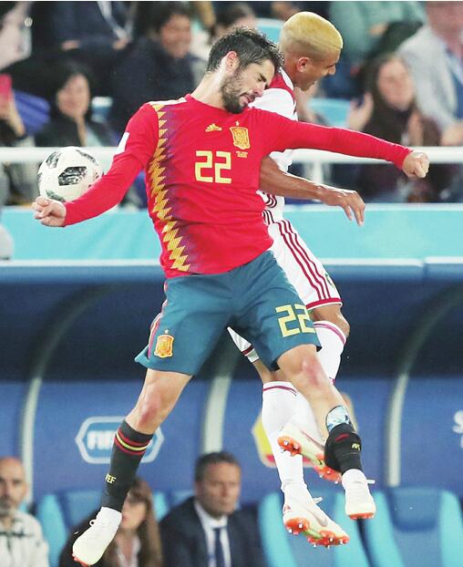 视频助理裁判抢镜“两牙”生死战 成也VAR 败也VAR