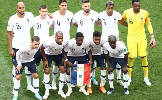 剧情烧脑！秘鲁2-0澳大利亚 法国丹麦携手出线