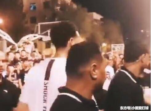 汤普森中国行起冲突 原因是球员防守动作过大 差点导致朋友受伤
