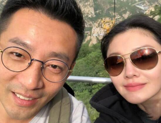 确定42岁?大S为汪小菲庆生 皮肤吹弹可破