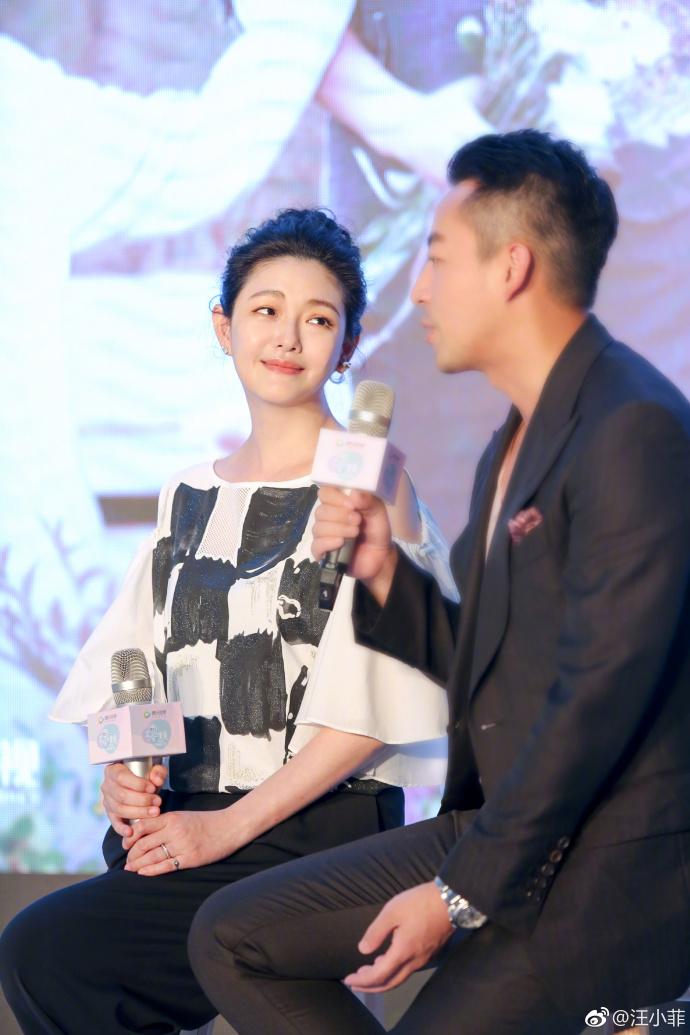 一往情深！汪小菲深夜告白大S 大把大把撒狗粮