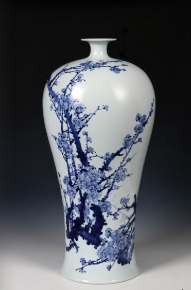 景德镇陶瓷艺术8月又将重拳出击 30多位陶瓷艺术大腕再临艺博会