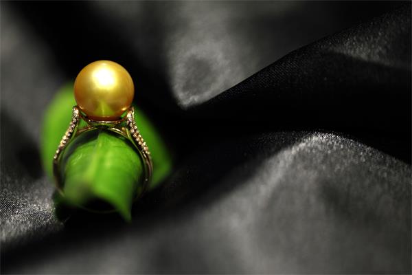 璐喜珠宝携精品亮相艺博会