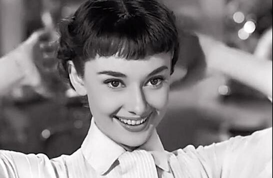 擅用姓名和肖像?赫本后人状告中国餐厅 奥黛丽·赫本一生传奇