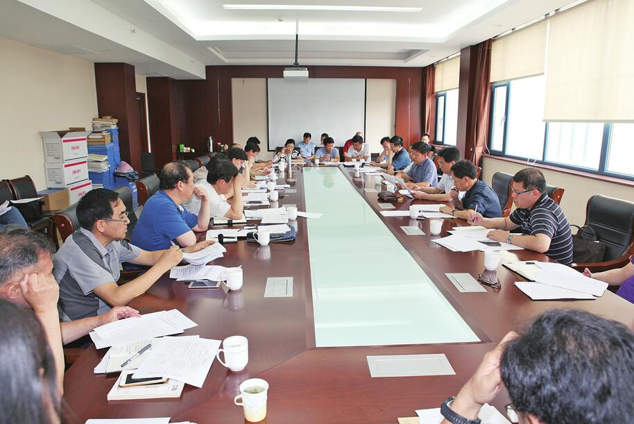 市城乡建设委审批服务大提速 施工许可前置审批要件由32项精简优化至14项