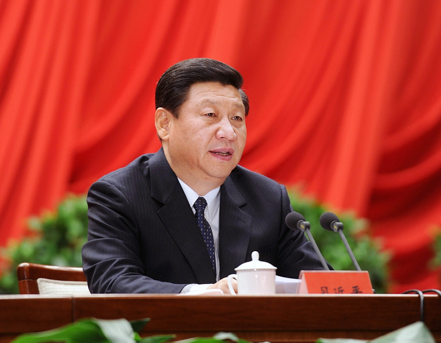 习近平：领导干部要多读一点历史