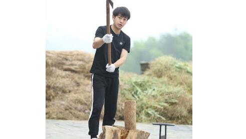 彭昱畅《向往的生活》收官 《快把我哥带走》