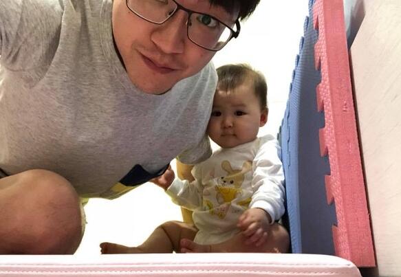 【爸爸视角】江宏杰晒女儿萌照 江宏杰福原爱2016年结婚育有一女