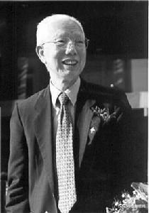 香港田家炳博士辞世 早年到南洋创业 1982年建立基金会致力慈善事业