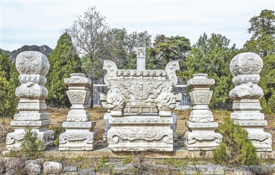 【细节披露】十三陵被盗案判刑 用小推车盗十三陵烛台2件