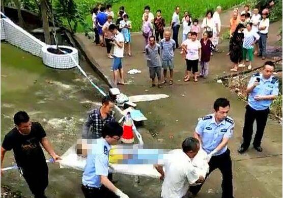 见者流泪!自贡女童上吊身亡 曾想去新疆看望父母却没买到票