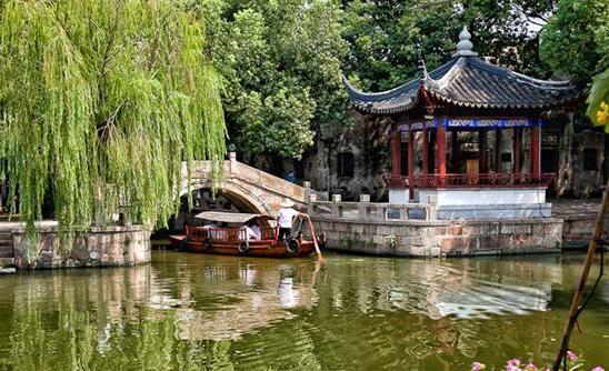 满满的幸福感!暑期游园高峰期到来 太湖迷笛营童话王国奇妙有趣