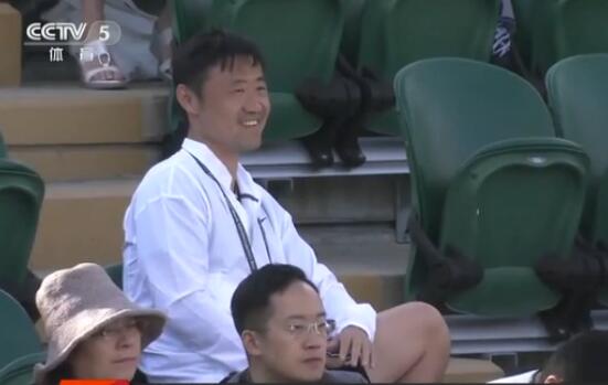 时隔四年重返温网！李娜元老赛搭档杉山爱 直落两盘轻取开门红