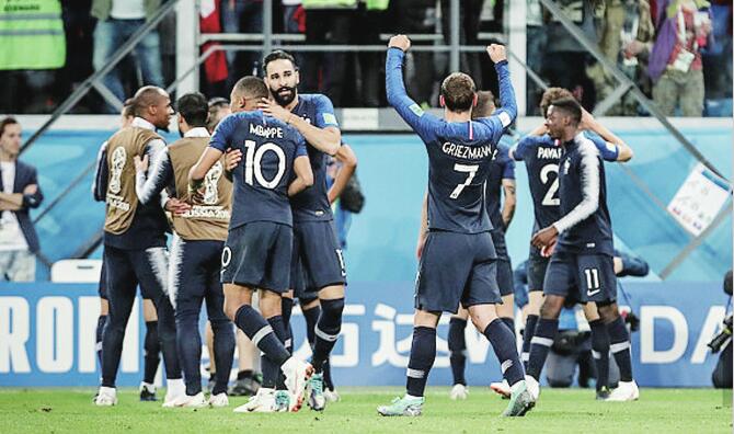 新一代三人组带法兰西挺进决赛 法式铁三角