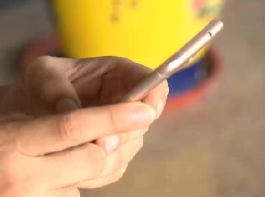 人傻钱多?借钱35万哄女友