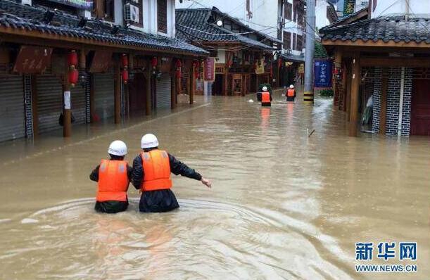 甘肃暴洪灾害 甘肃省最南端的陇南市文县汛情尤为严峻